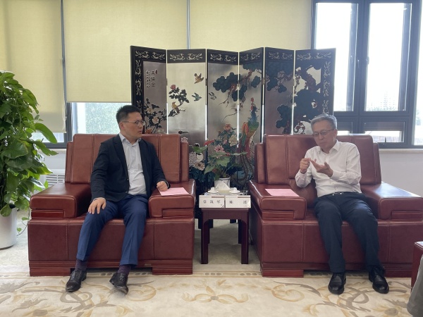 陈述总裁接待中国旅游集团中免股份有限k1体育有限公司官网总经理常筑军一行_副本.jpg